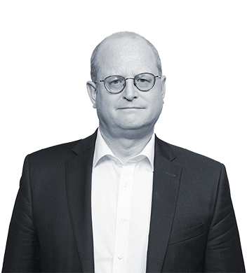 Portraitfoto Testimonial Genjus KI – Christoph Plott